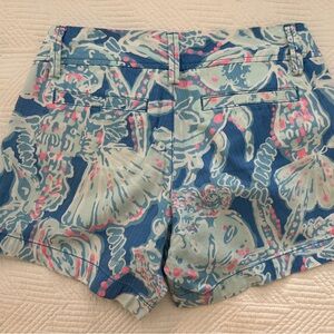 Lilly Pulitzer Blue and Pink Floral Women's Shorts